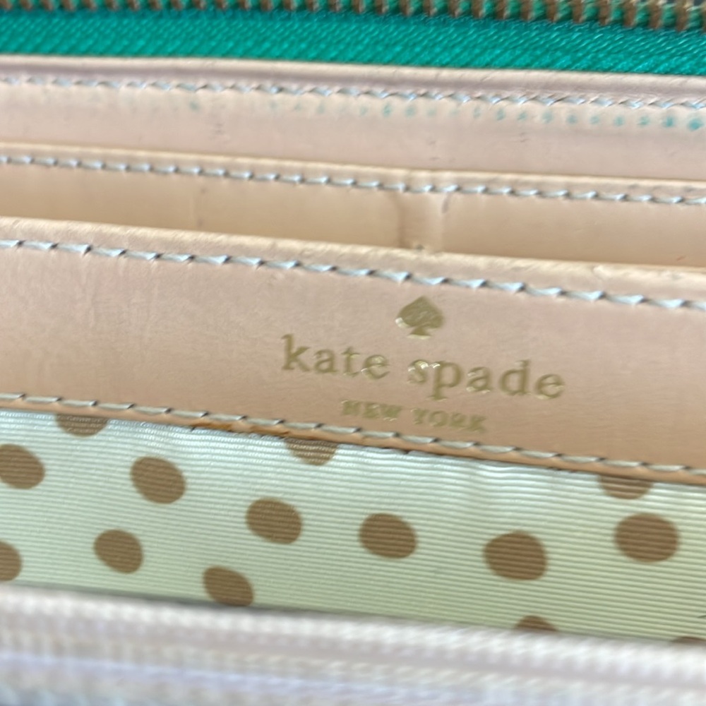 Kate Spade Wallet - Picture 6 of 10